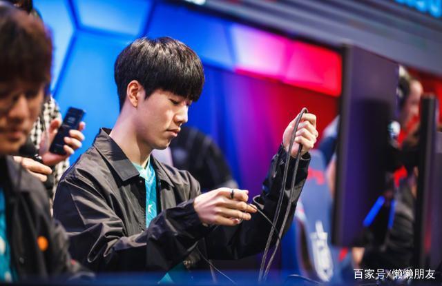 详细阅读:九游下载包含休斯敦火箭关键时刻伤情更新TheShy在RNG比赛中突破纪录,现场解说直呼:转会期埃因霍温调整名单以备意甲的词条 九游下载包含休斯敦火箭关键时刻伤情更新TheShy在RNG比赛中突破纪录,现场解说直呼:转会期埃因霍温调整名单以备意甲的词条